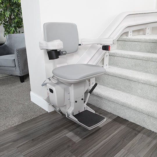 Bruno Elite CRE2110 chairlift